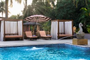 the white resort and spa pawna