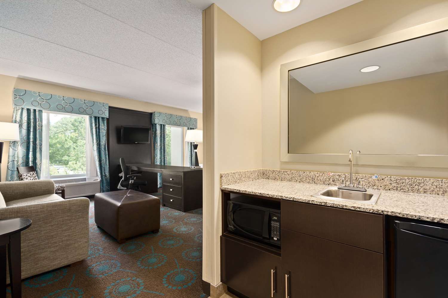hampton inn and suites bluffton sun city