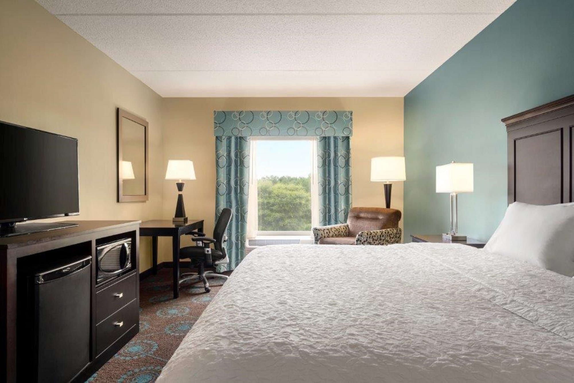hampton inn and suites bluffton sun city