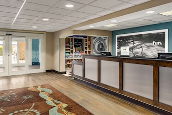 Hampton Inn & Suites Bluffton-Sun City,Beaufort County>>Beaufort,3 star
