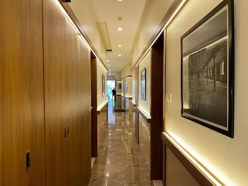 Hotel Downtown-Near Us Embassy,,2 star