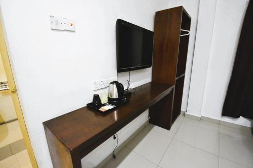 azya hotel