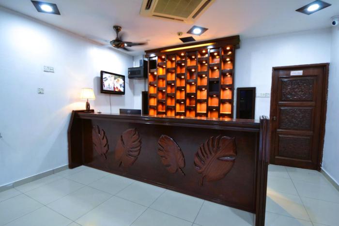 azya hotel