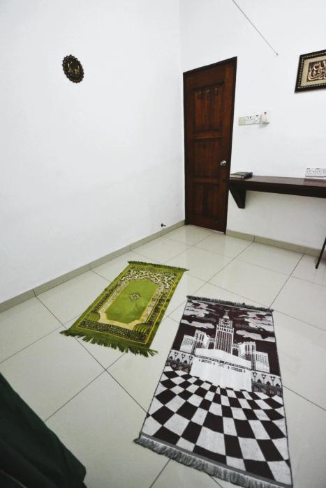 azya hotel
