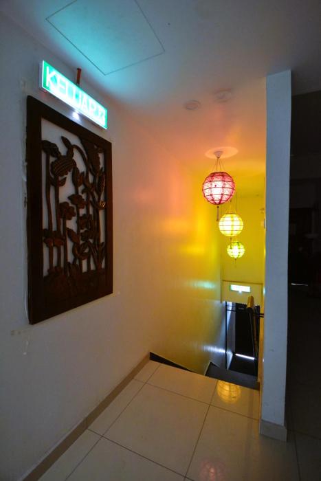 azya hotel
