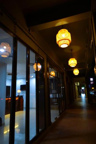 azya hotel