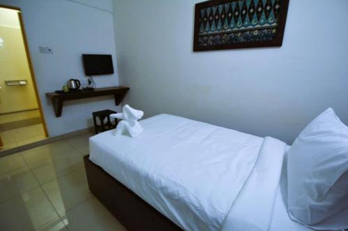 Azya Hotel,,2 star