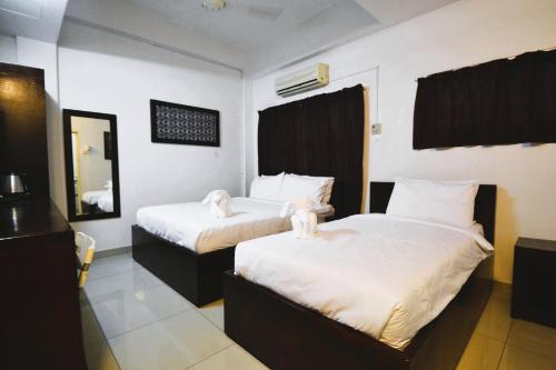 azya hotel