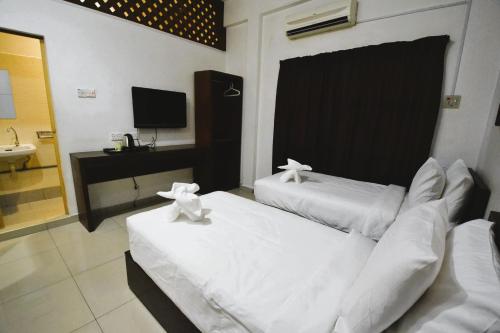 azya hotel