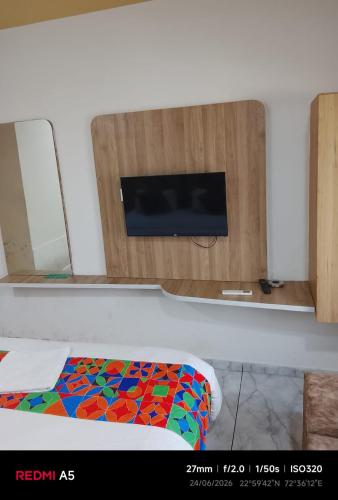 Hotel Alpine,,2 star