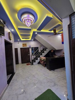 Avadh Dham Guest House,,3 star