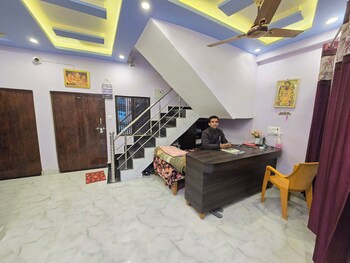 Avadh Dham Guest House,,3 star