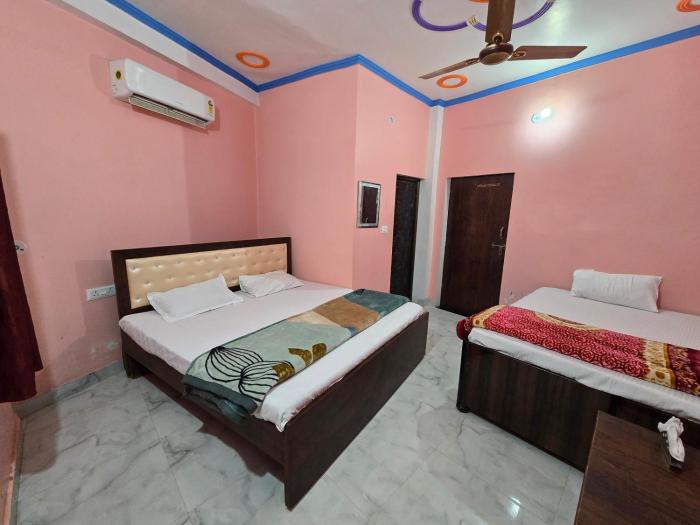 avadh dham guest house