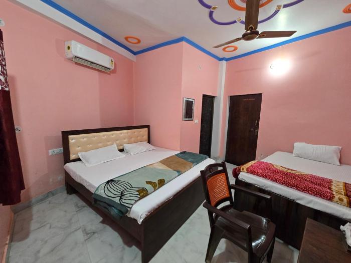 avadh dham guest house