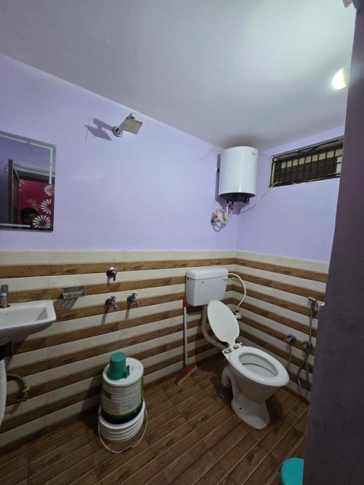 avadh dham guest house