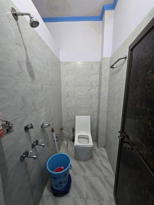 avadh dham guest house
