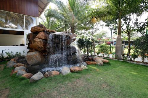 gubbi goodu green resort