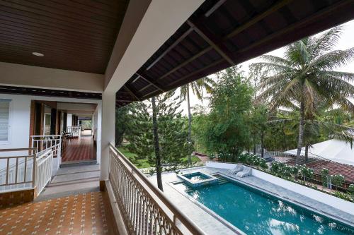 gubbi goodu green resort