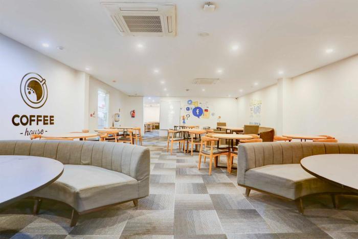 collection o sector 64 near worldmark gurugram