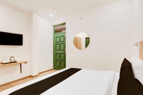 collection o sector 64 near worldmark gurugram