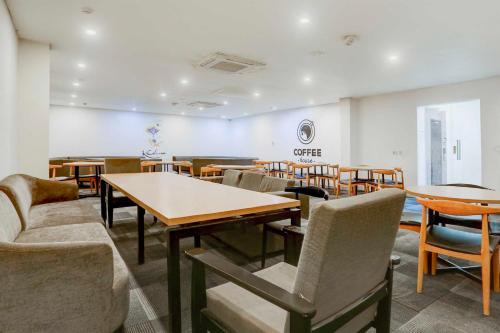 collection o sector 64 near worldmark gurugram