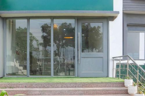 collection o sector 64 near worldmark gurugram