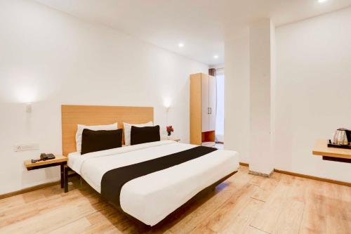 collection o sector 64 near worldmark gurugram