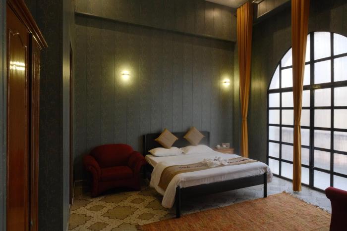 qila hotel