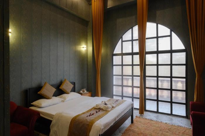 qila hotel