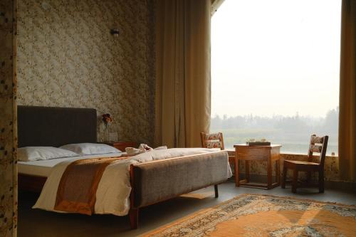 qila hotel