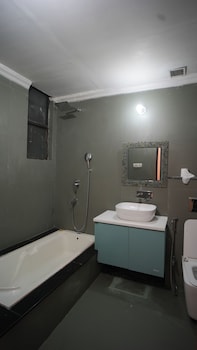 Hotel Mukut Regency,,3 star