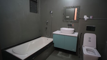 Hotel Mukut Regency,,3 star