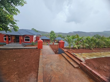 aranyagiri farm stay