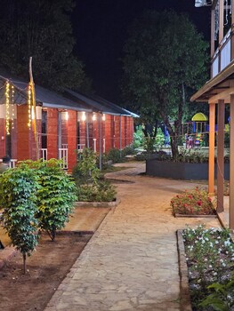 aranyagiri farm stay