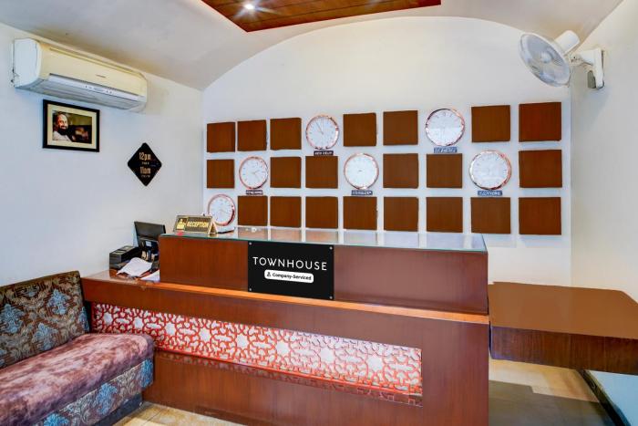 super townhouse madan mahal railway junction formerly annpurna inn