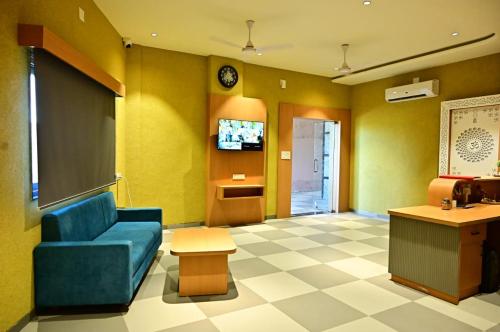 hotel aakar