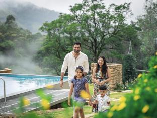 vanani luxury glamping and resort munnar