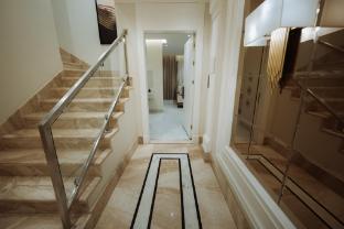 riyadh luxury 5