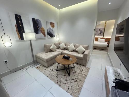 riyadh luxury 5