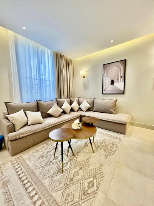 riyadh luxury 5