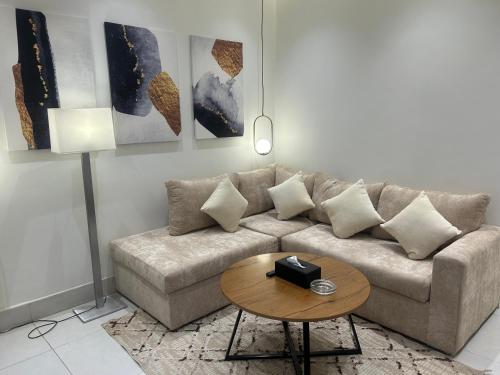 riyadh luxury 5