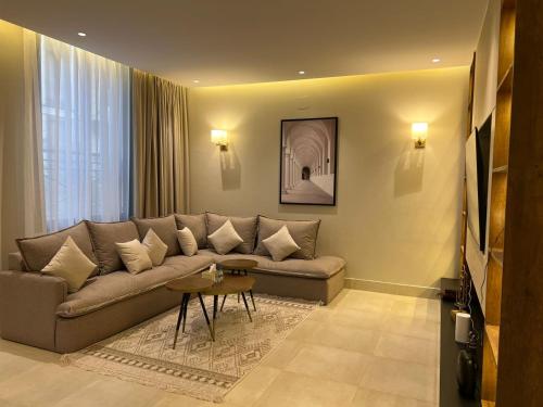 riyadh luxury 5