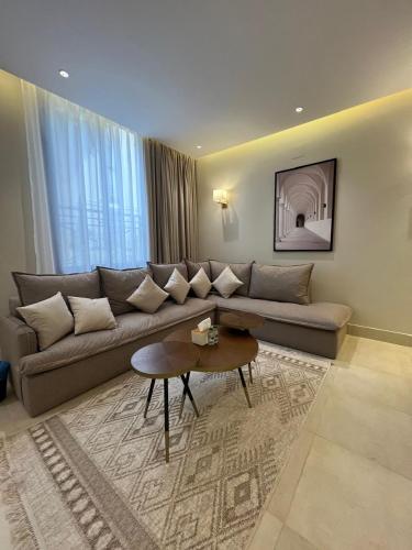riyadh luxury 5