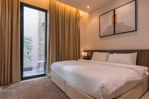 riyadh luxury 5