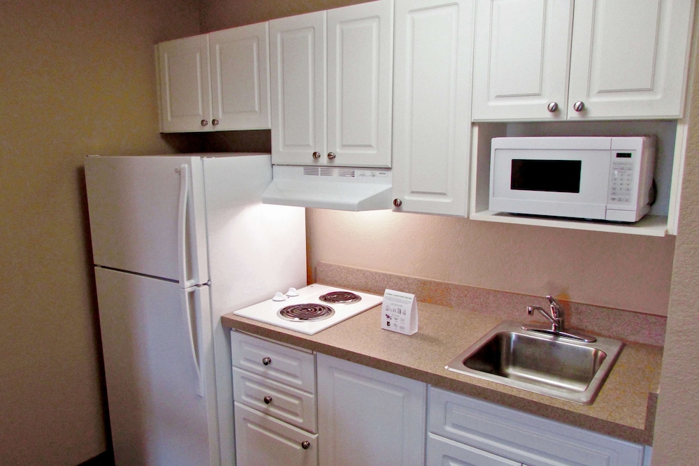 extended stay america suites phoenix biltmore