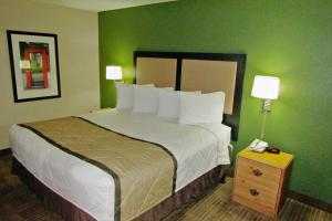 extended stay america suites phoenix biltmore