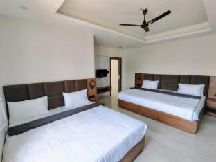 gurukripa hotel