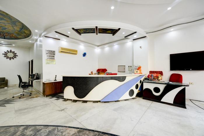 hotel legend international just a min walk from new delhi railway station