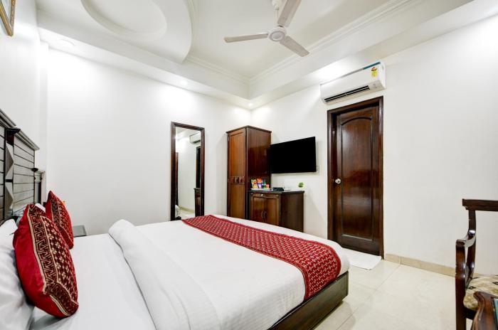 hotel legend international just a min walk from new delhi railway station