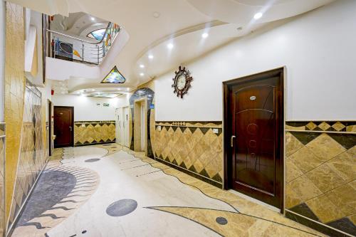 hotel legend international just a min walk from new delhi railway station